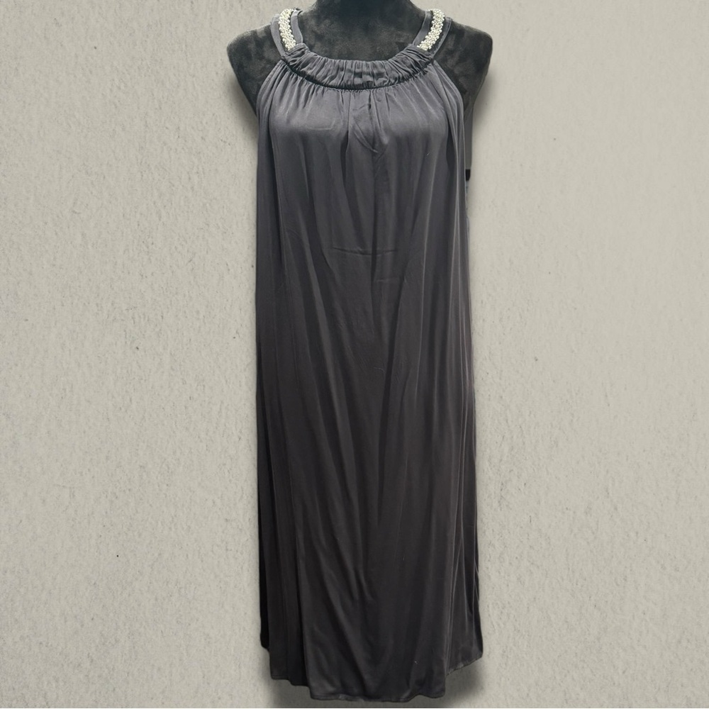 J. JiLL SLEEVELESS EMBELLISHED NECKLINE DRESS